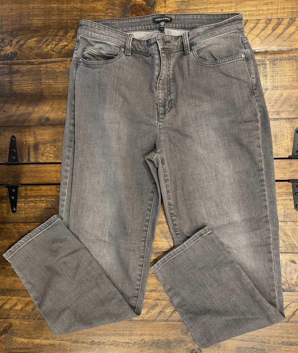 Eileen Fisher Straight Leg Organic Cotton Jeans in a Faded Black Wash Size 12